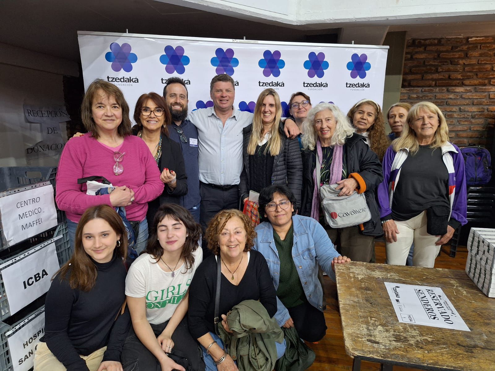 18ª Jornada de clasificación de medicamentos en la Fundación Tzedaká